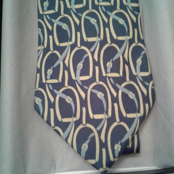 ๐ท Gucci Vintage Saddle Stirrup Tie๐ท - Picture 3 of 8